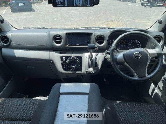 Nissan NV350 Caravan 2018-04 7223185-2