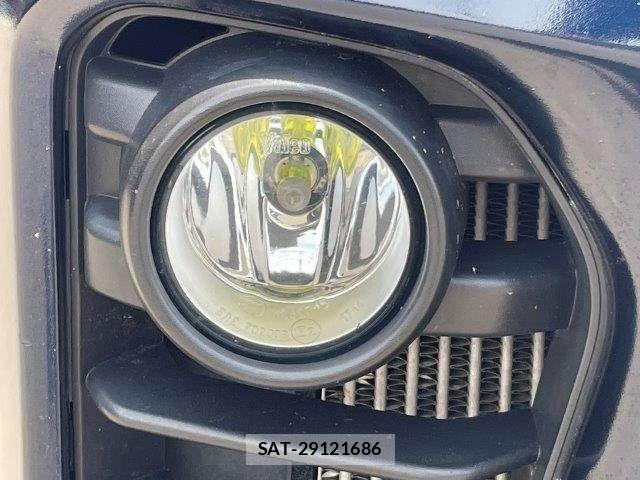 Nissan NV350 Caravan 2018-04 7223185-29