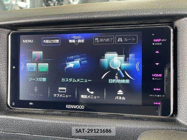 Nissan NV350 Caravan 2018-04 7223185-5