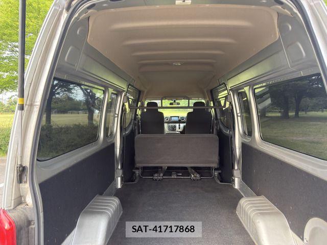 Nissan NV350 Caravan 2014-09 7251817-19
