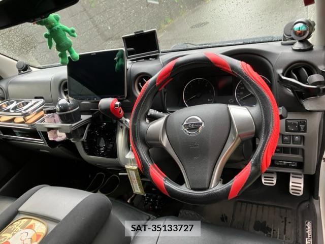 Nissan NV350 Caravan 2020-09 7251816-15