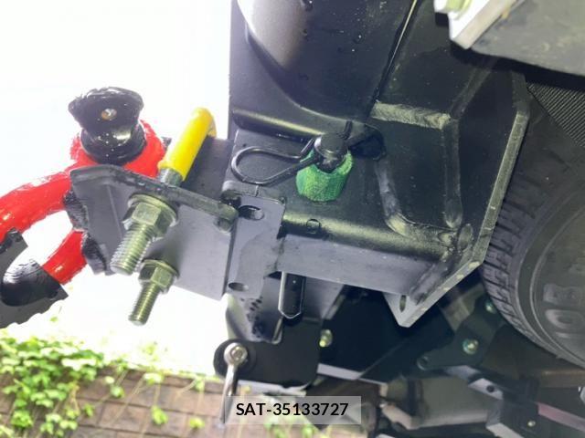 Nissan NV350 Caravan 2020-09 7251816-17
