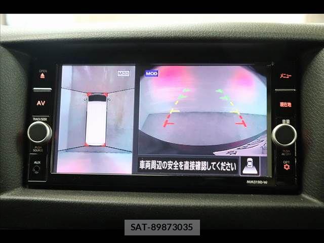 Nissan NV350 Caravan 2020-05 7272609-2