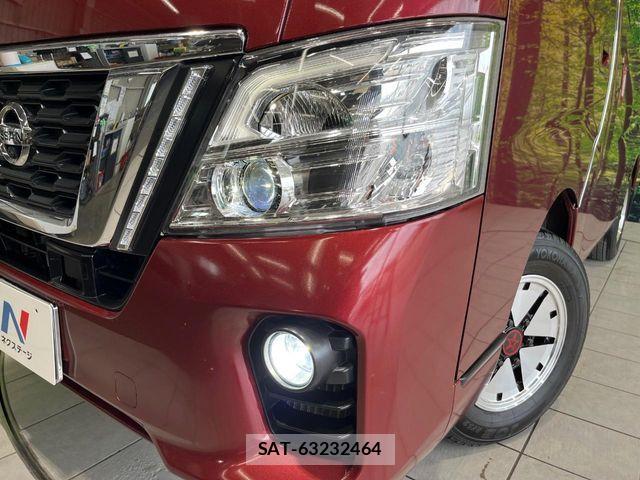 Nissan NV350 Caravan 2019-05 7329102-11