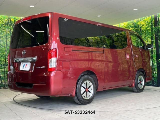 Nissan NV350 Caravan 2019-05 7329102-16