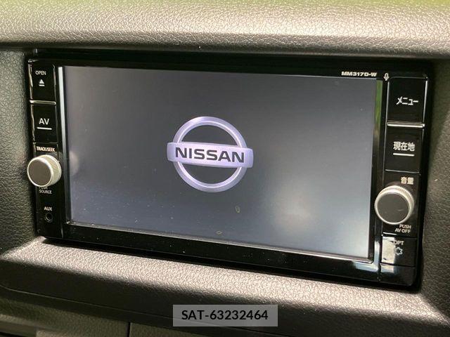 Nissan NV350 Caravan 2019-05 7329102-2