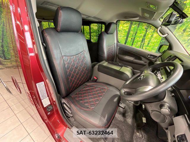 Nissan NV350 Caravan 2019-05 7329102-7