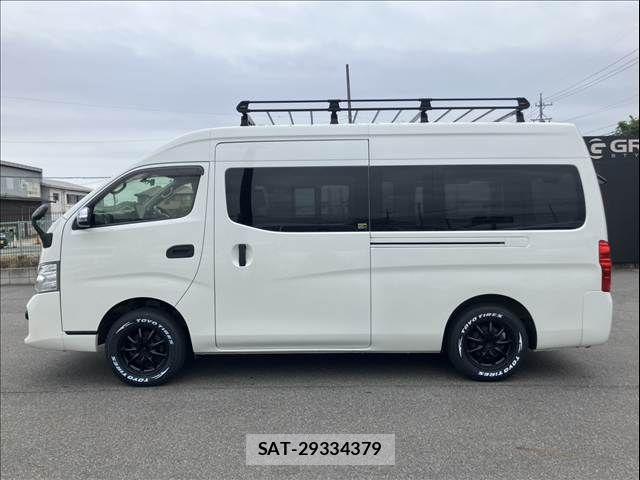 Nissan NV350 Caravan 2019-03 7329099-13