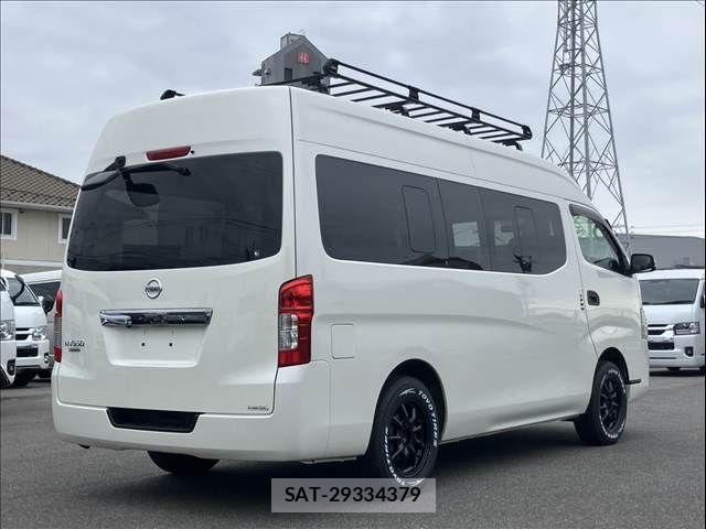 Nissan NV350 Caravan 2019-03 7329099-14
