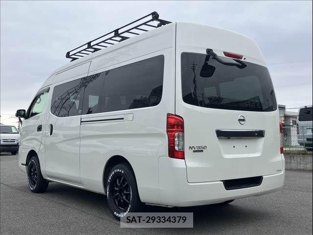 Nissan NV350 Caravan 2019-03 7329099-15