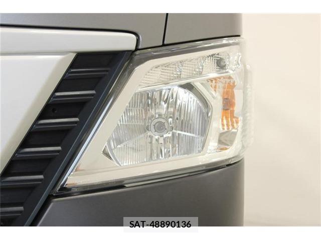 Nissan NV350 Caravan 2019-05 7359190-15
