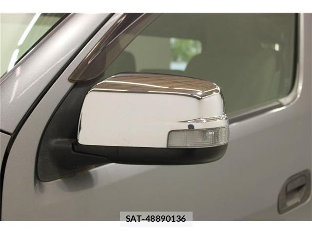 Nissan NV350 Caravan 2019-05 7359190-20