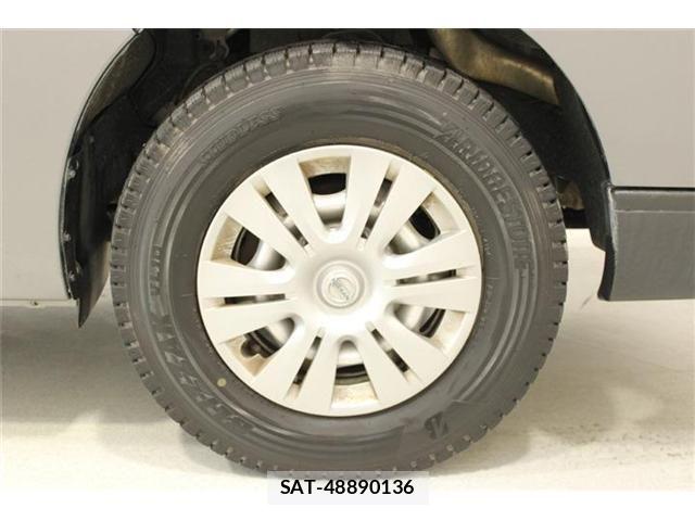Nissan NV350 Caravan 2019-05 7359190-22