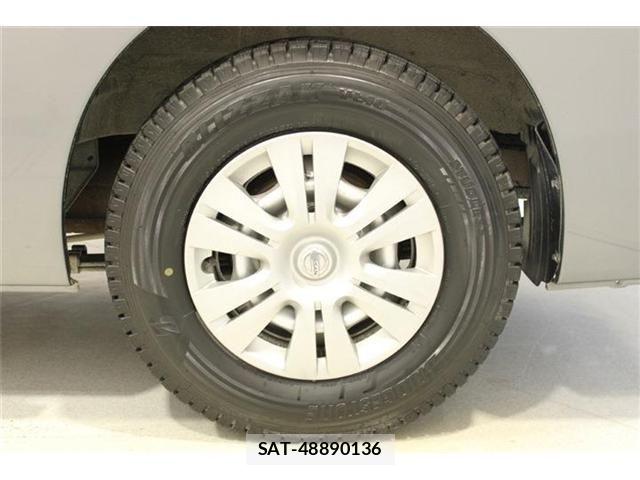 Nissan NV350 Caravan 2019-05 7359190-24