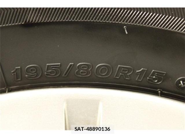 Nissan NV350 Caravan 2019-05 7359190-27