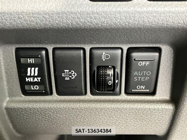 Nissan NV350 Caravan 2020-04 7456551-22