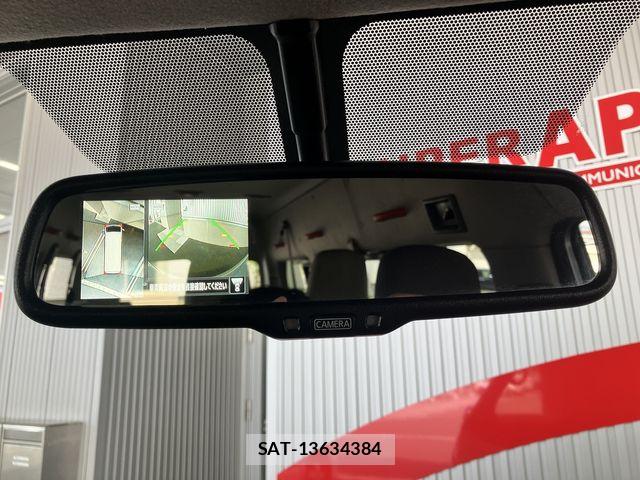 Nissan NV350 Caravan 2020-04 7456551-24