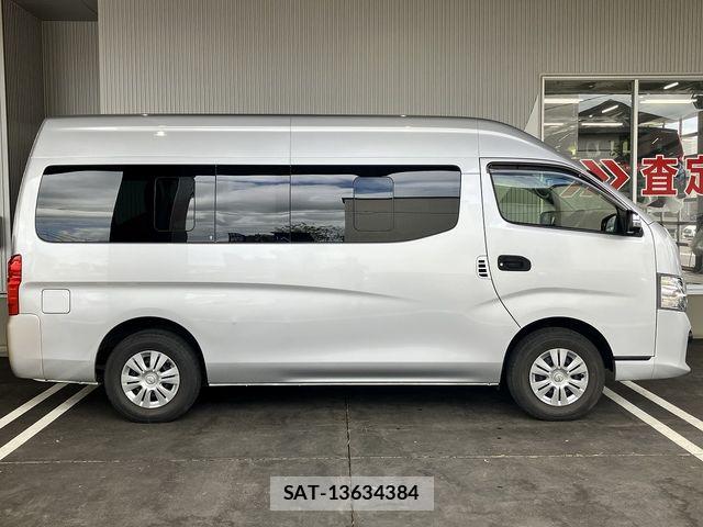 Nissan NV350 Caravan 2020-04 7456551-4
