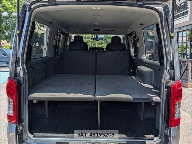 Nissan NV350 Caravan 2020-09 7502073-12