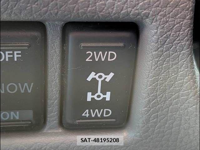 Nissan NV350 Caravan 2020-09 7502073-4