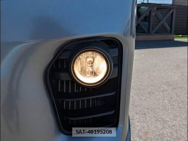 Nissan NV350 Caravan 2020-09 7502073-8