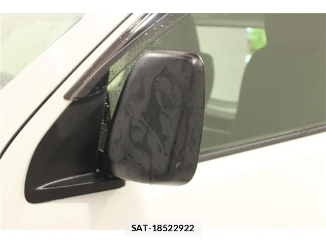Nissan NV350 Caravan 2019-01 7618993-19