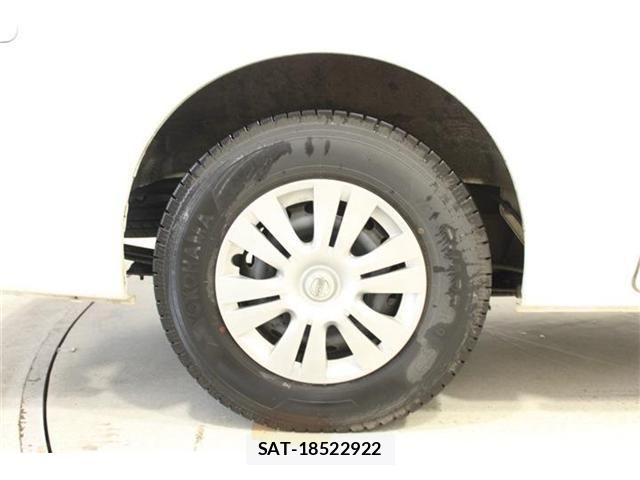 Nissan NV350 Caravan 2019-01 7618993-22