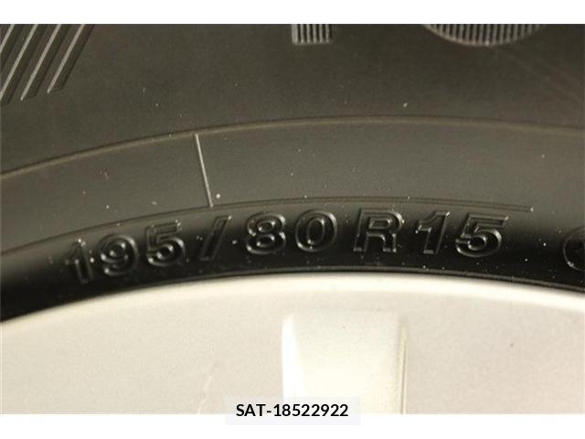 Nissan NV350 Caravan 2019-01 7618993-26