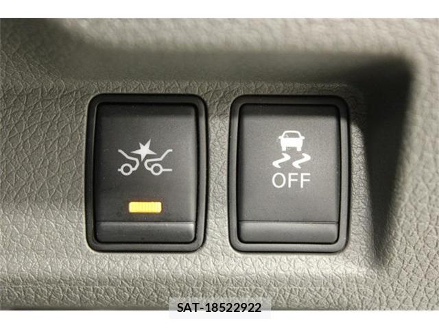 Nissan NV350 Caravan 2019-01 7618993-2