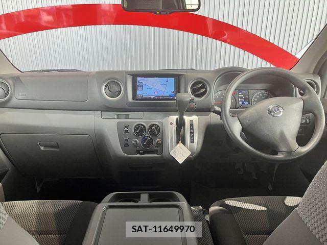 Nissan NV350 Caravan 2021-09 7618991-16