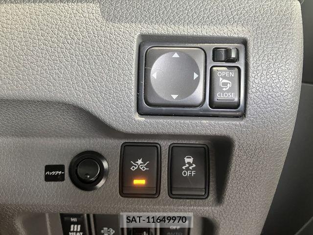 Nissan NV350 Caravan 2021-09 7618991-18