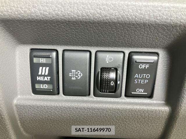 Nissan NV350 Caravan 2021-09 7618991-19