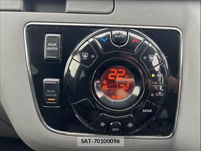 Nissan NV350 Caravan 2018-06 7618990-19