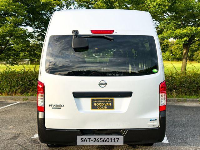 Nissan NV350 Caravan 2014-05 7726851-7