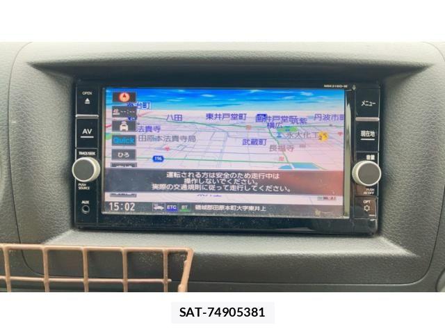 Nissan NV350 Caravan 2018-10 7726852-18