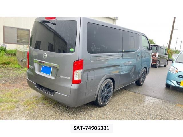 Nissan NV350 Caravan 2018-10 7726852-4