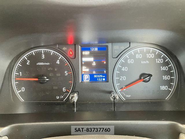 Nissan NV350 Caravan 2020-02 7726846-19