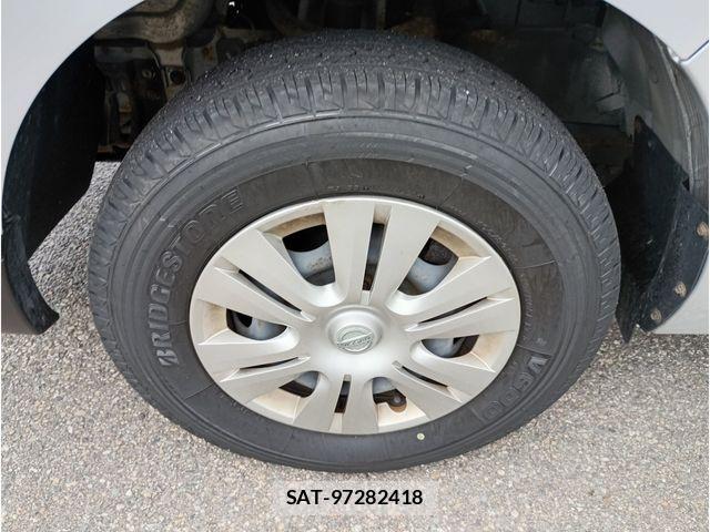 Nissan NV350 Caravan 2016-10 7726853-19