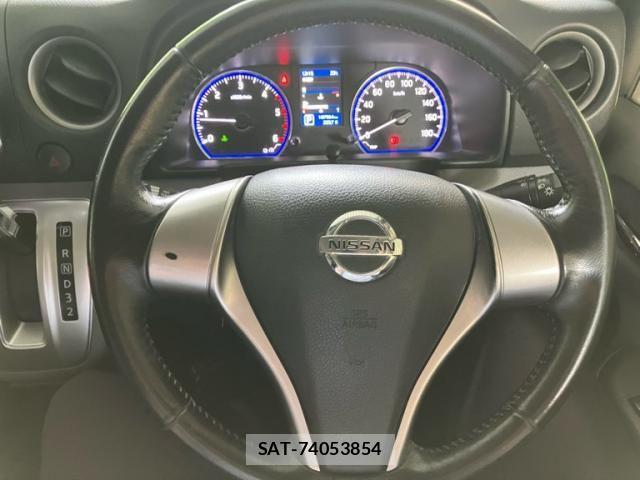 Nissan NV350 Caravan 2018-09 7878570-18