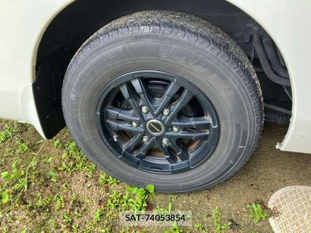 Nissan NV350 Caravan 2018-09 7878570-7