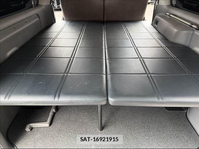 Nissan NV350 Caravan 2019-07 7878562-19