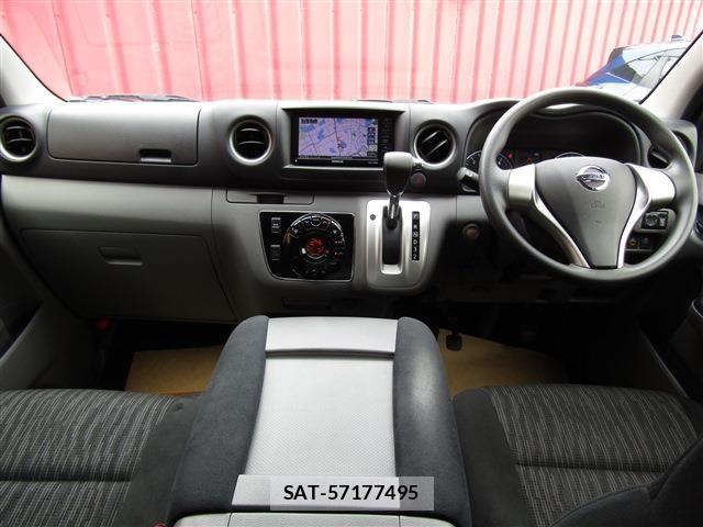 Nissan NV350 Caravan 2020-09 7878559-2