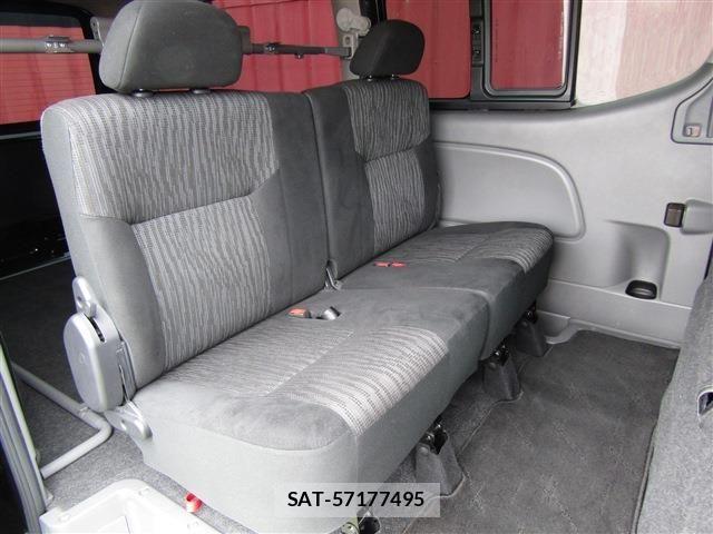 Nissan NV350 Caravan 2020-09 7878559-6