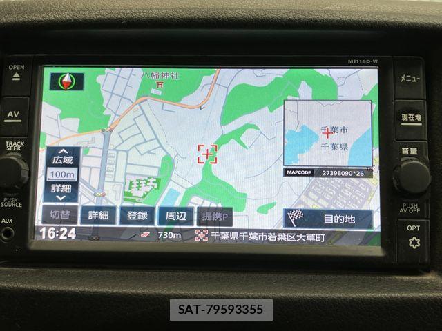 Nissan NV350 Caravan 2019-07 7963151-14