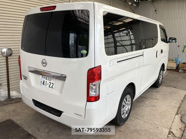 Nissan NV350 Caravan 2019-07 7963151-5