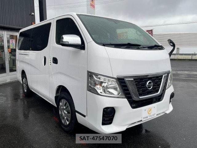 Nissan NV350 Caravan 2019-03 7963150-14