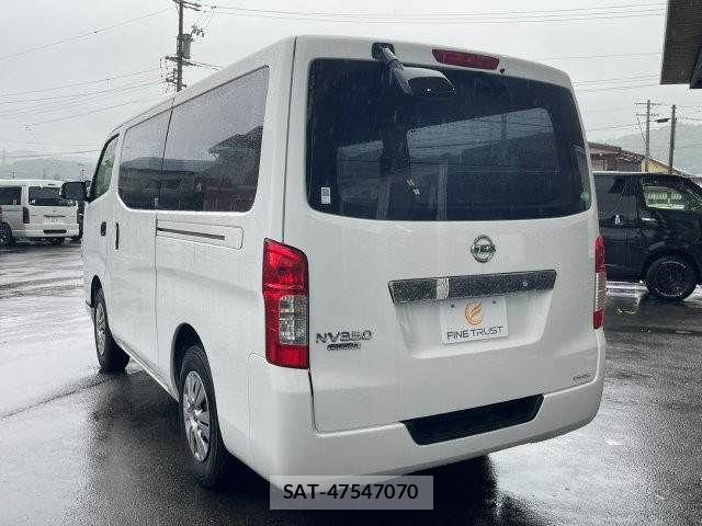 Nissan NV350 Caravan 2019-03 7963150-18