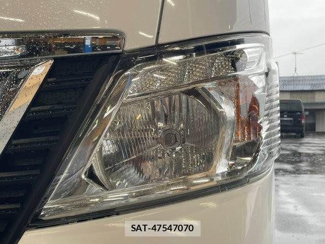 Nissan NV350 Caravan 2019-03 7963150-22