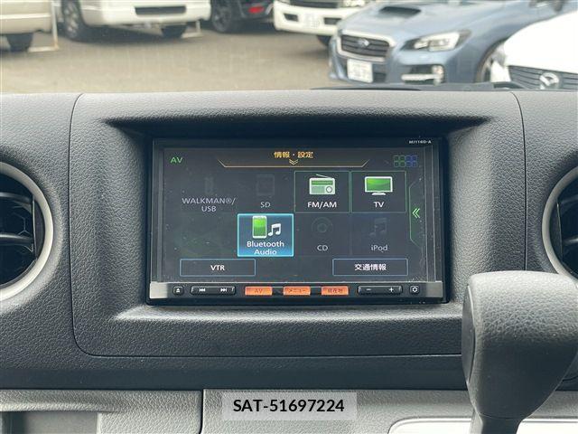 Nissan NV350 Caravan 2016-10 7963149-22