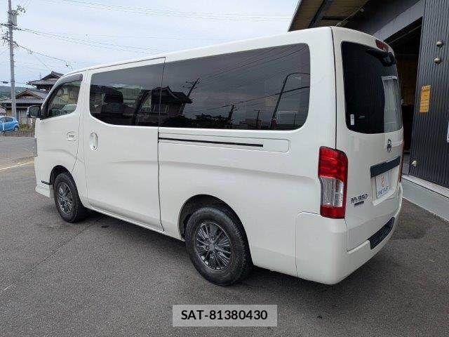 Nissan NV350 Caravan 2018-08 8037421-21